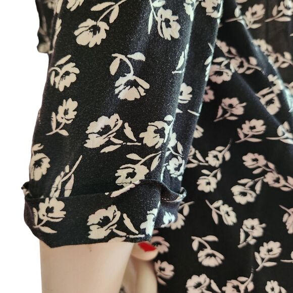 Forever 21 Women's Size Medium Black & White Open Front Cardigan Blouse - Picture 8 of 12